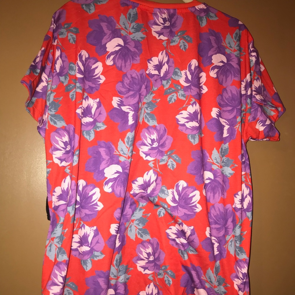 Floral Mesh Top - Picture 3 of 4